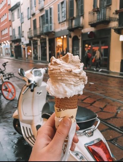 Gelateria le Colonne Crèpes famose