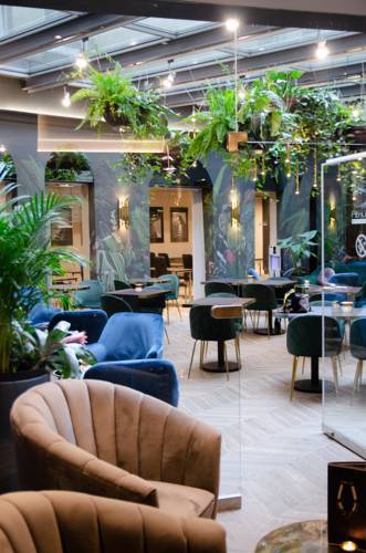 Hotel Atrium