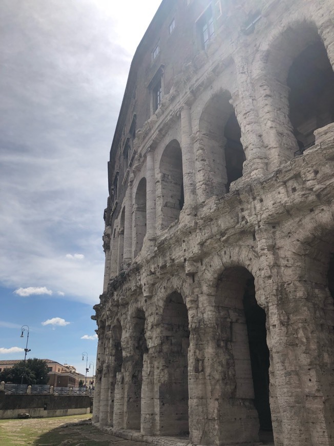 Lugar Coliseo de Roma