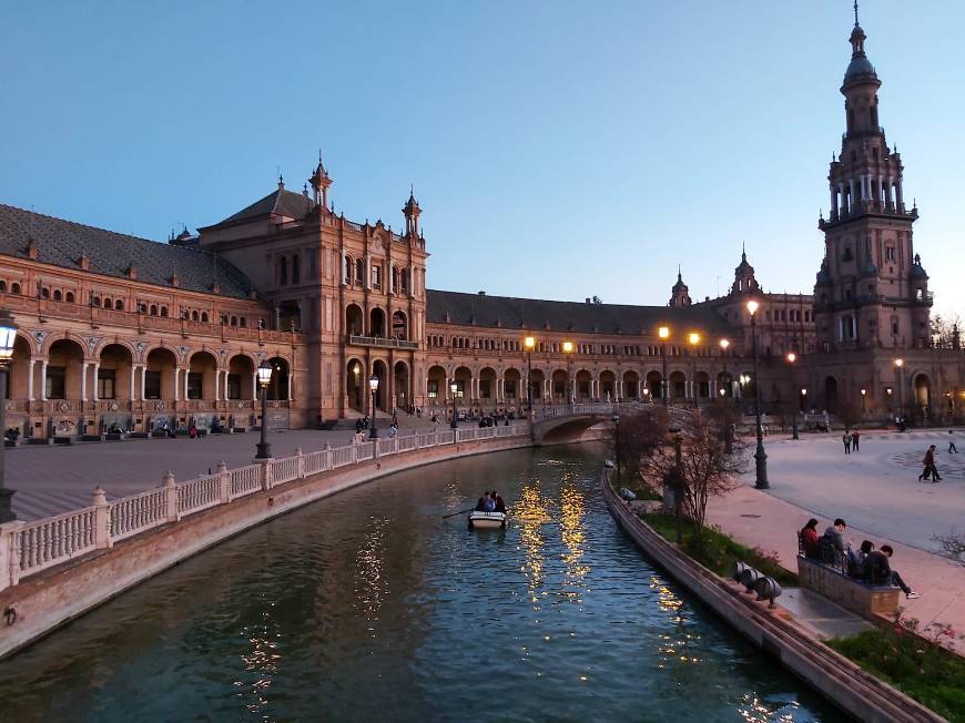 Place Plaza de España