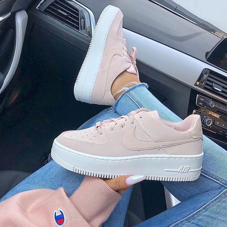 Social Nike W AF1 Sage Low, Zapatos de Baloncesto para Mujer, Multicolor