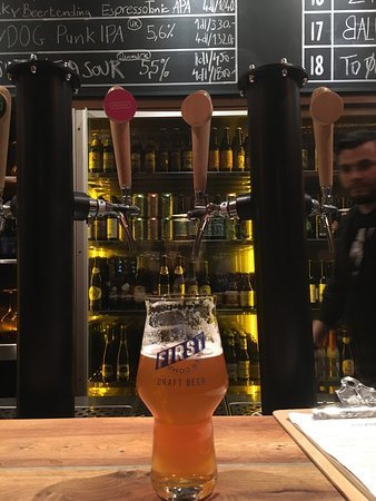 Restaurantes FIRST Craft Beer & BBQ