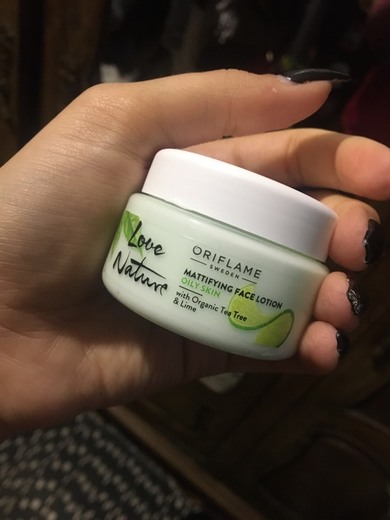 Face Cream with Tea Tree