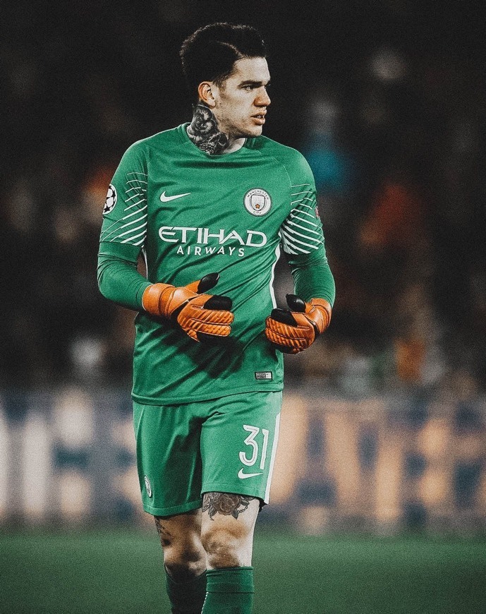 Moda Ederson