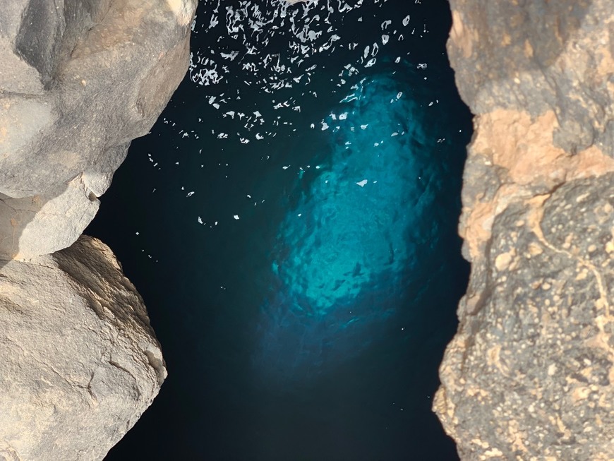 Lugar Buracona : The Blue Eye of Cabo Verde Shop