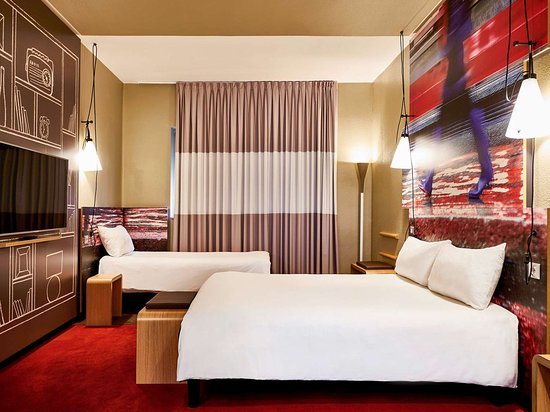 Lugar Hotel ibis Milano Centro