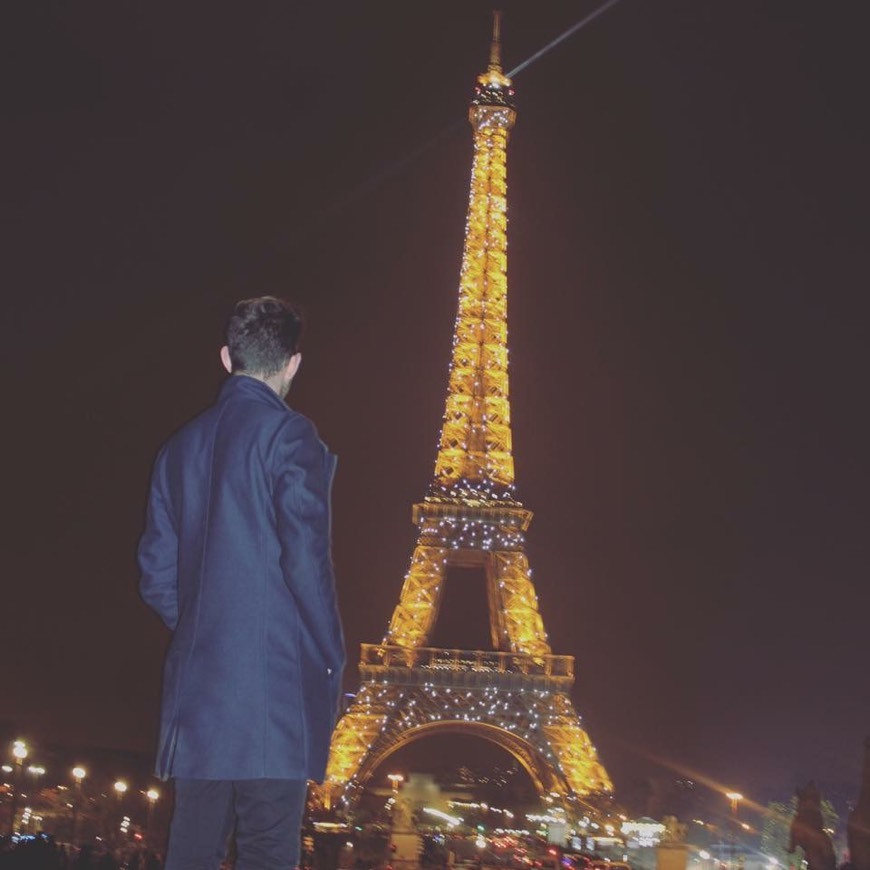 Place Torre Eiffel