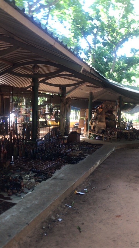 Lugar FEIMA - Feira de Artesanato, Flores e Gastronomia de Maputo