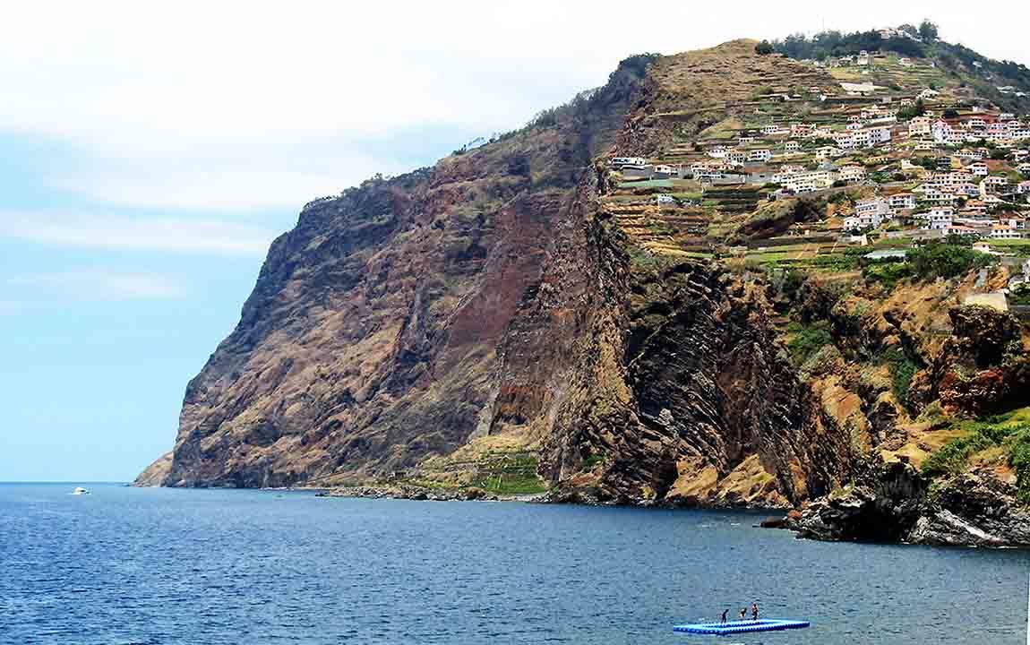 Place Cabo Girão