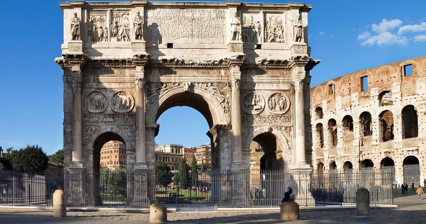 Place Arco de Constantino