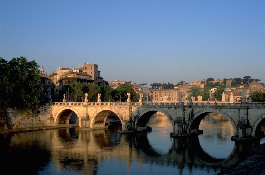 Place Puente Sant'Angelo