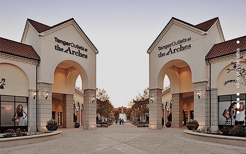 Lugar Tanger Outlets Deer Park