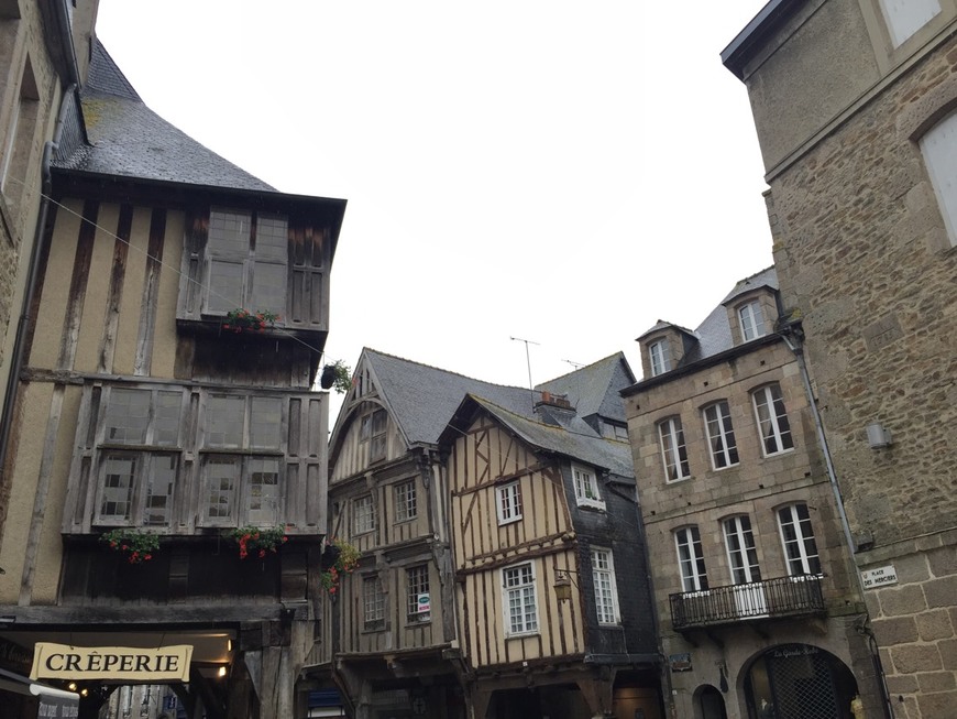 Place Dinan