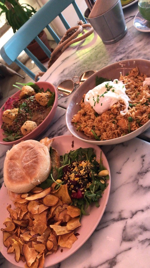 Basilio Lisboa (@basiliolisboacafe) • Instagram photos and videos