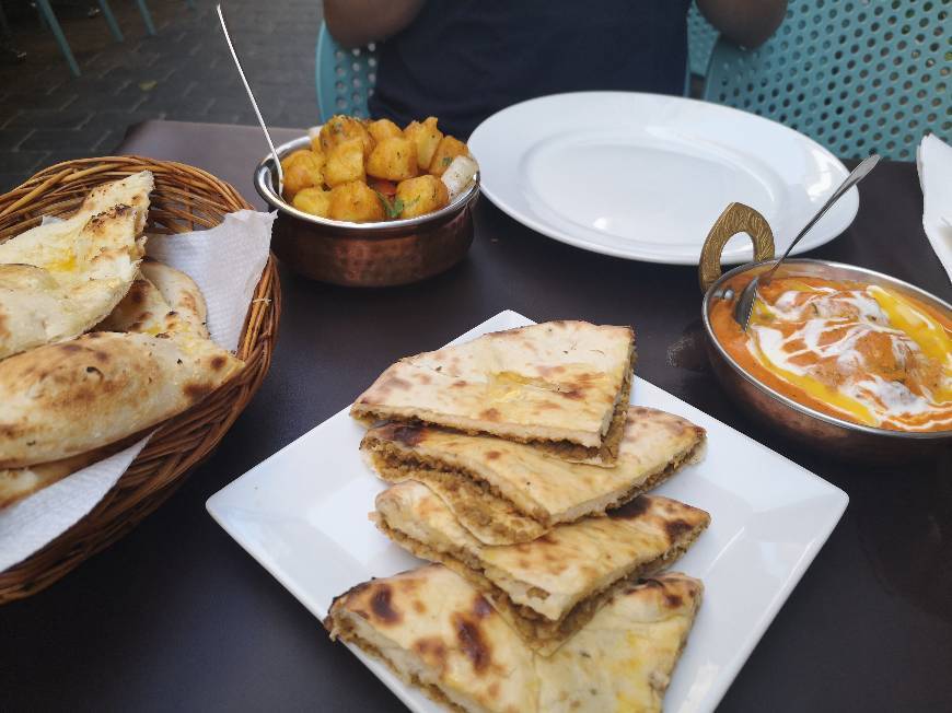 Restaurants Curry and Sushi
