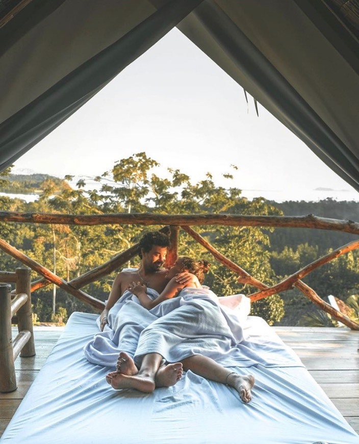 Jungle Bar Resto & Hut