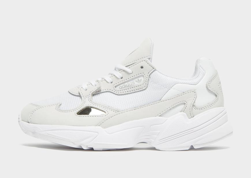 Adidas Falcon
