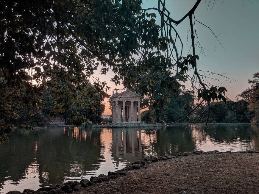 Place Tempio di Esculapio