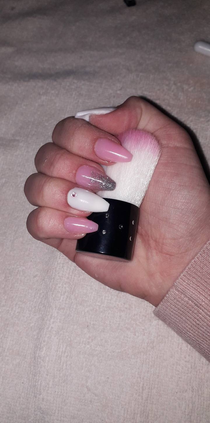 Fashion Unhas decoradas feito a mão. Unha verde limão com decoração de ...