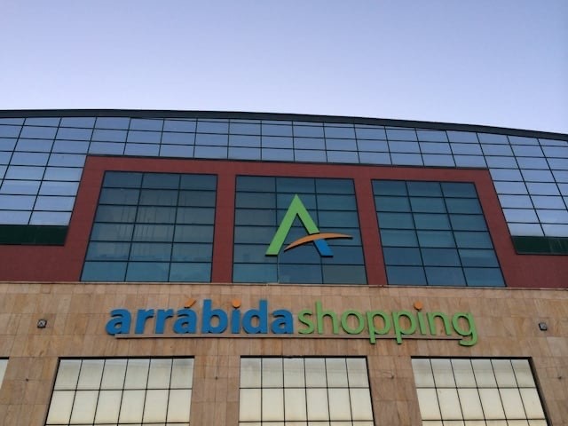 Lugar Arrabida Shopping
