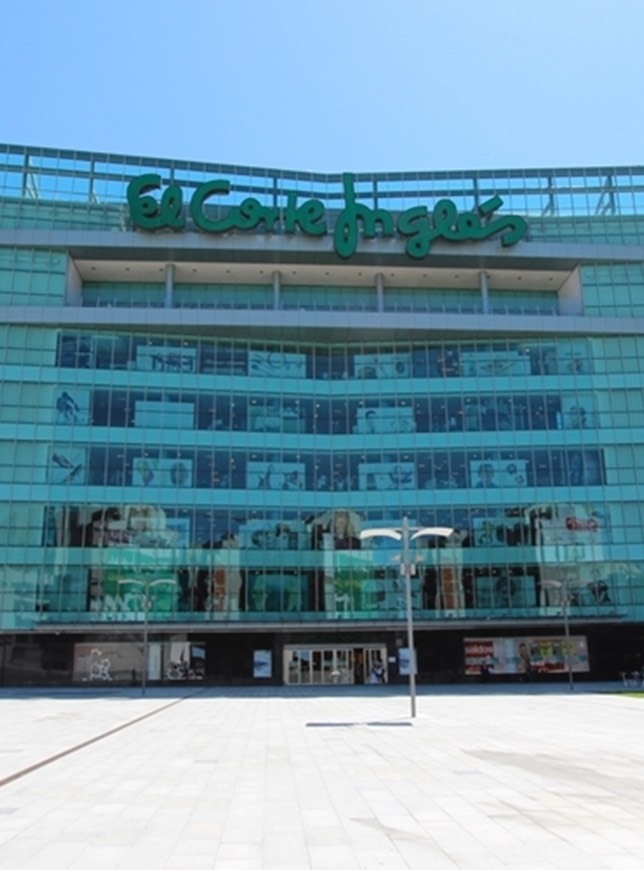 Lugar El Corte Inglés - Gaia Porto