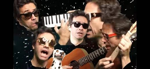 David Fonseca sings "Feliz Navidad" - YouTube