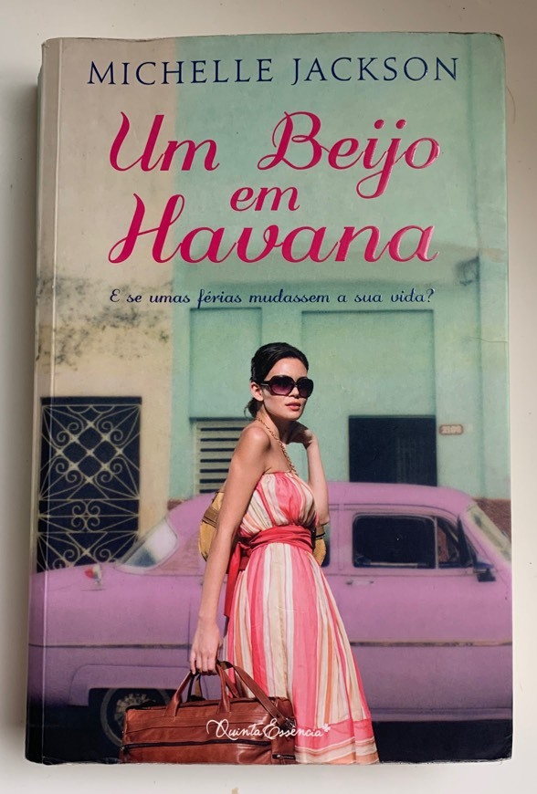 Book Um beijo em Havana