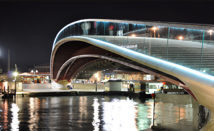 Lugares Ponte da Constituição