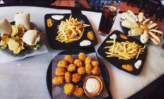 Restaurant 100 Montaditos