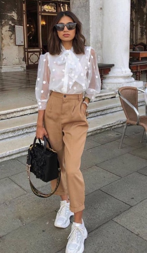 Social Outfit Tons Nude