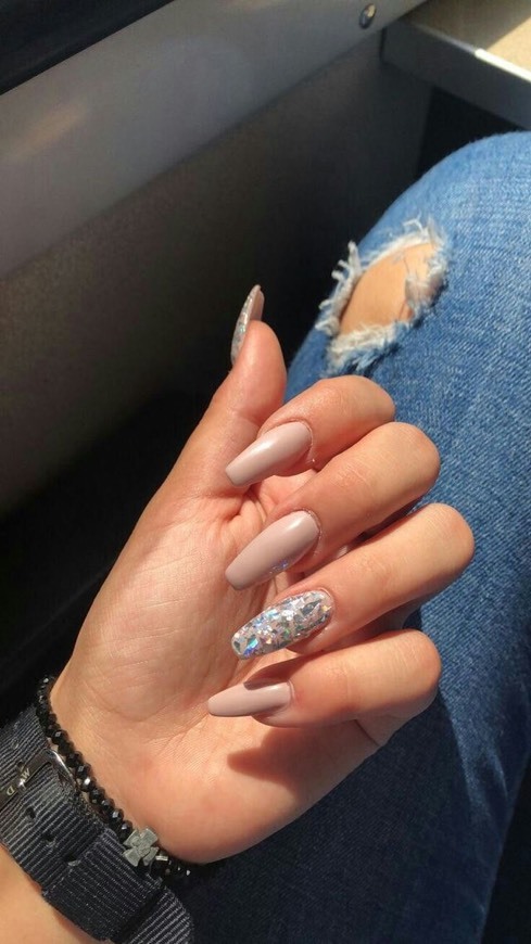 Nails 17