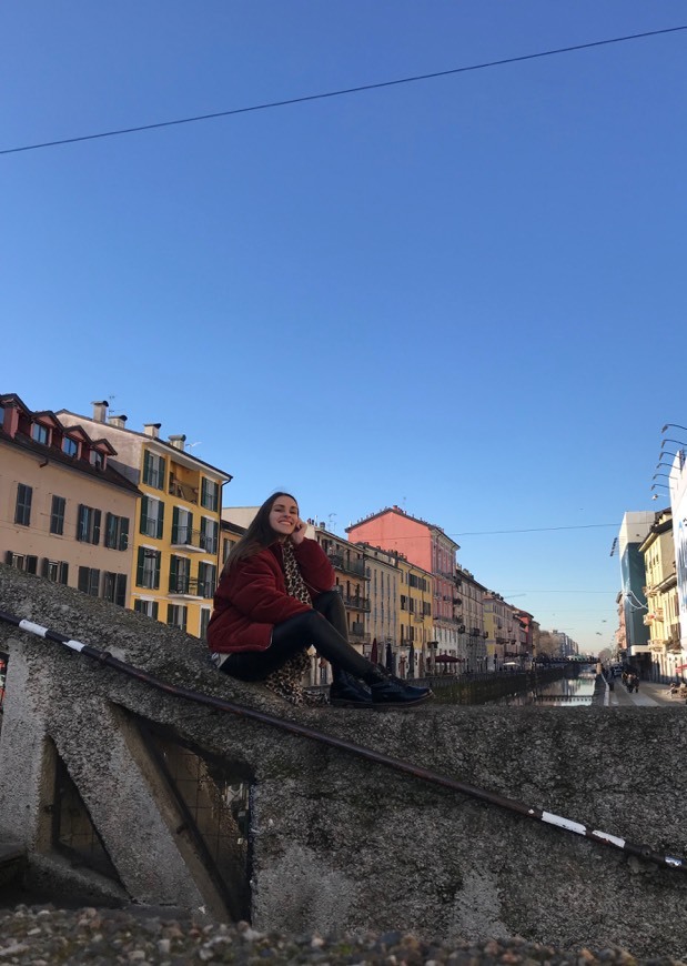 Place Navigli