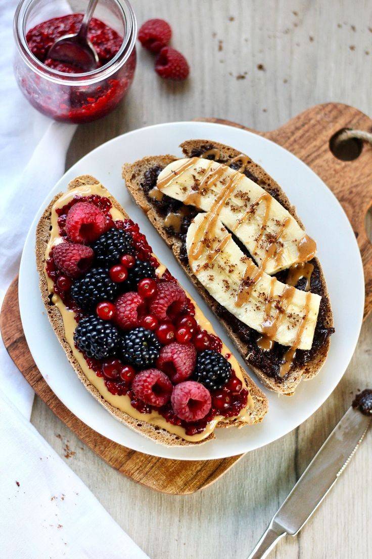 Fashion Toast with fruit 🍌😋