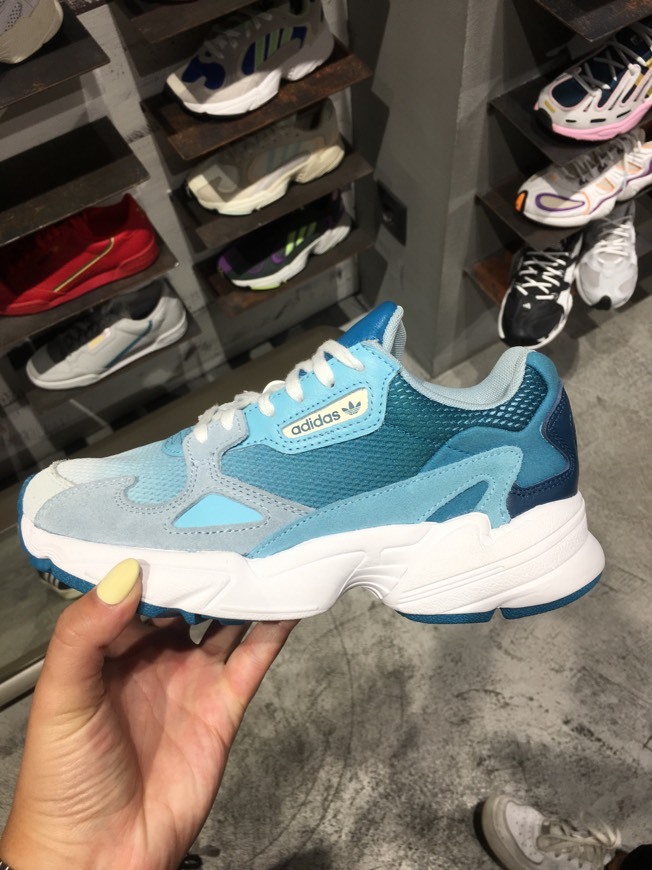 Product Adidas Falcon