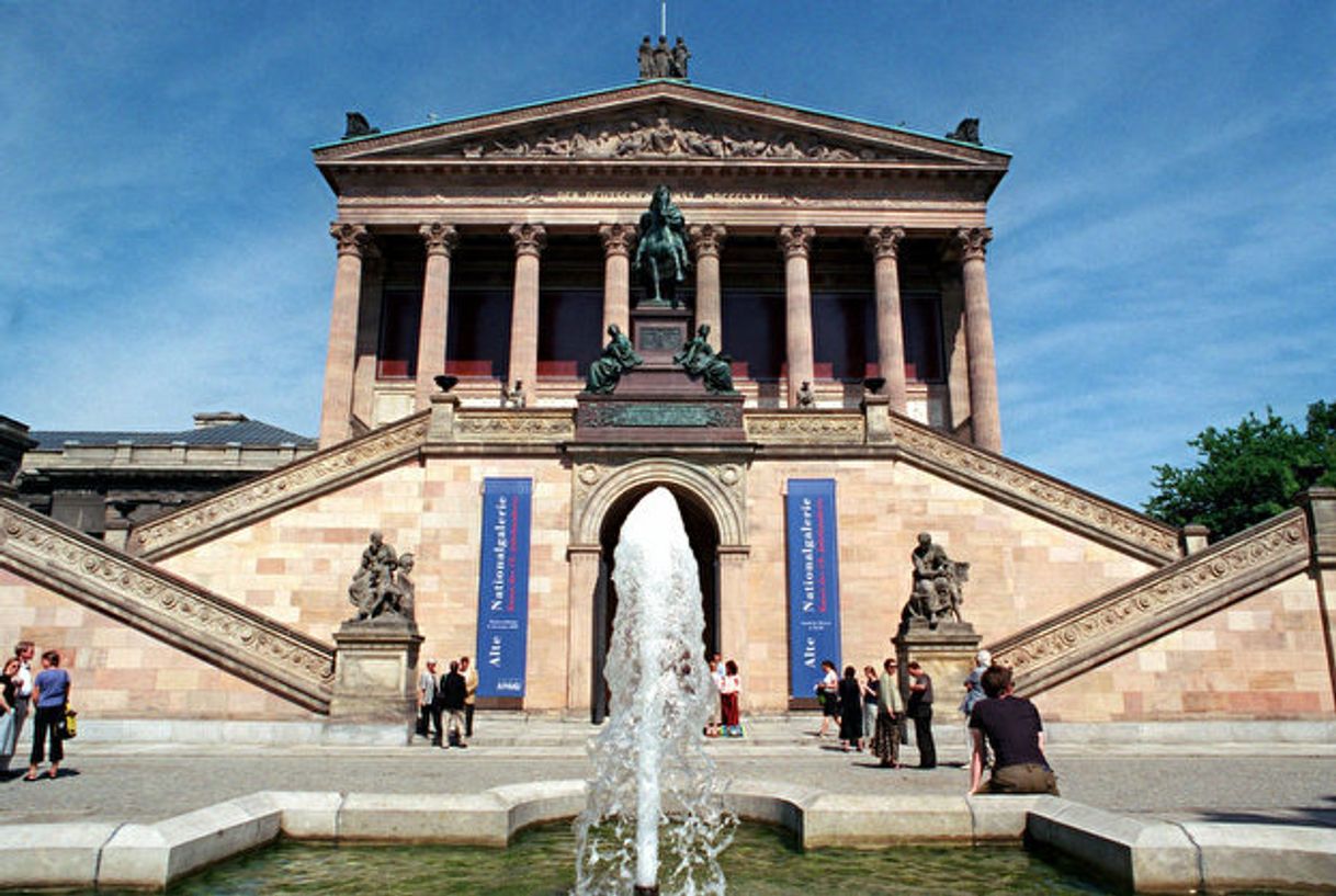 Moda Alte Nationalgalerie BERLIN 