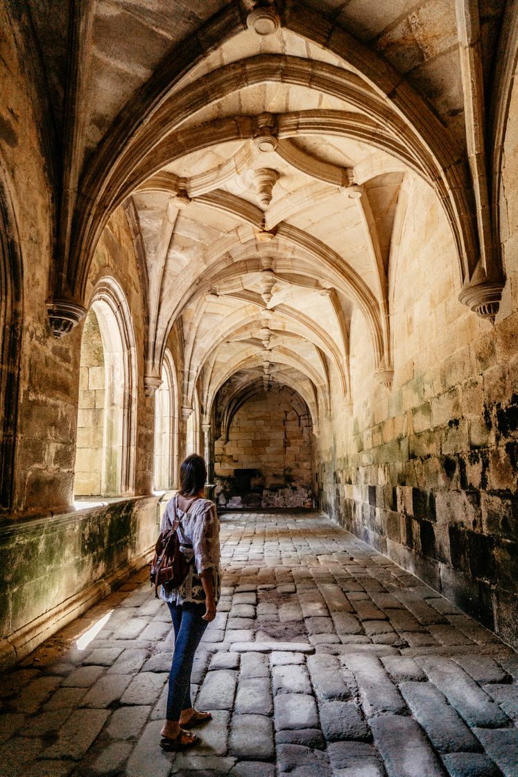 Lugar Mosteiro de Santa María de Oia‎