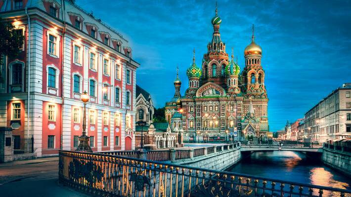 Fashion St. Petersburg Guide | Russia