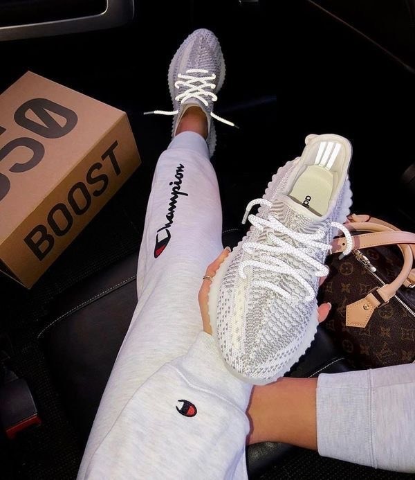 Moda Reflective Static Yeezys 