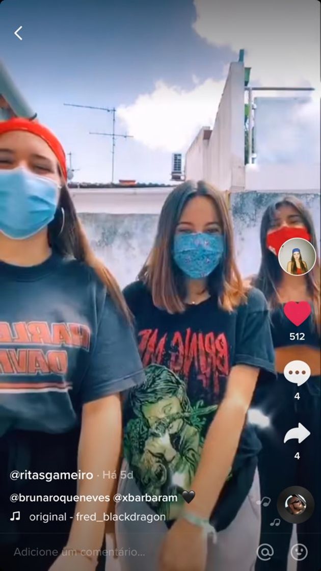 Fashion https://vm.tiktok.com/J1U7HBq/