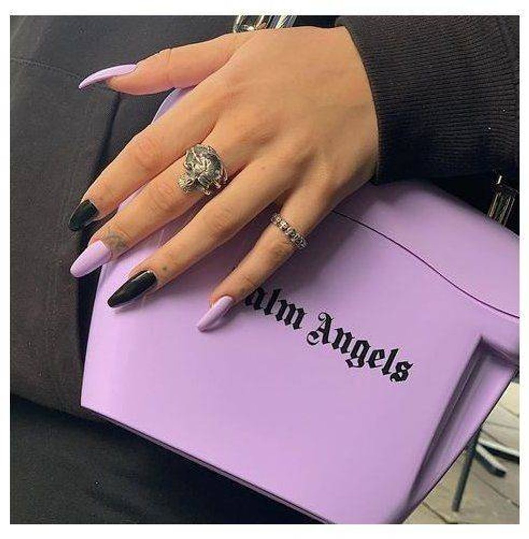 Moda Simple acrylic nails purple