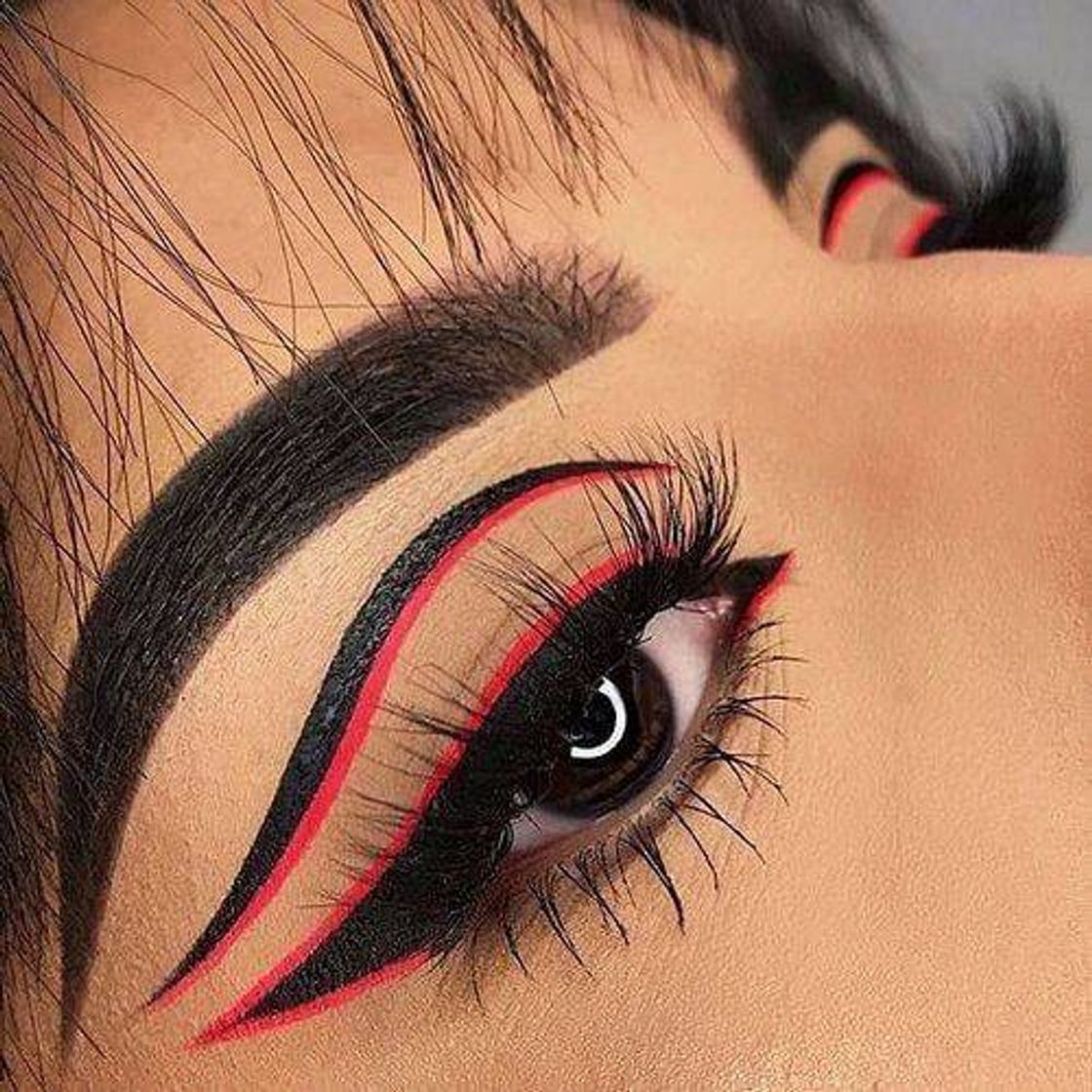 Moda Delineado makeup