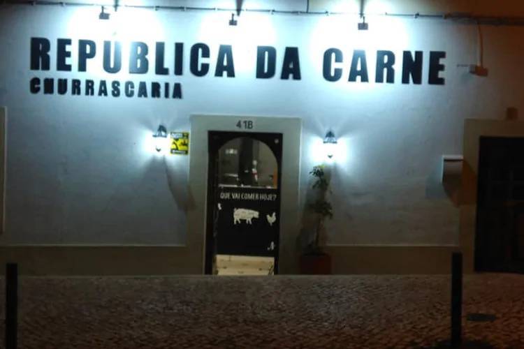 Restaurantes Restaurante República da Carne | Churrascaria no Carvão