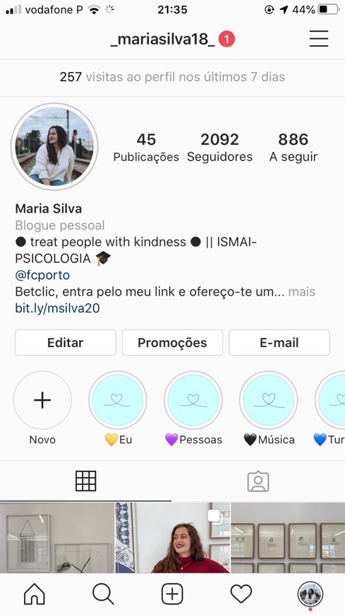 Instagram 