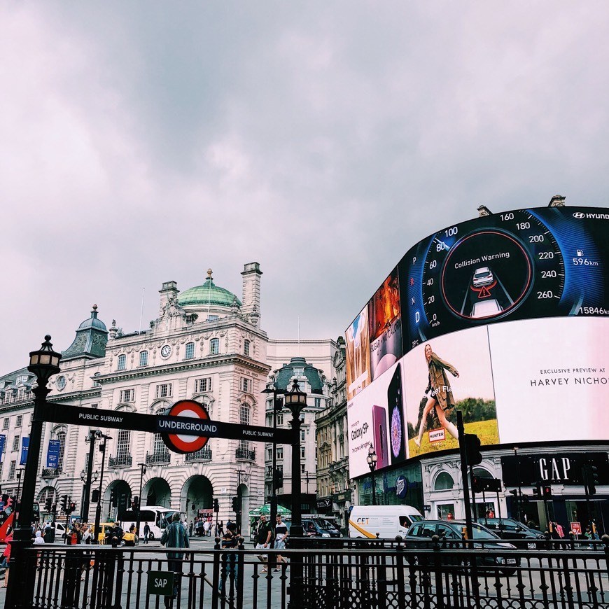 Place Piccadilly Circus