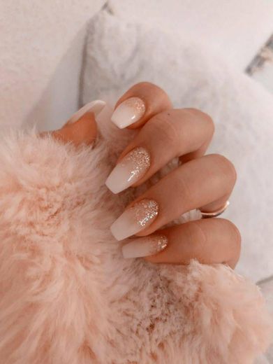 Nails white glitter 💎