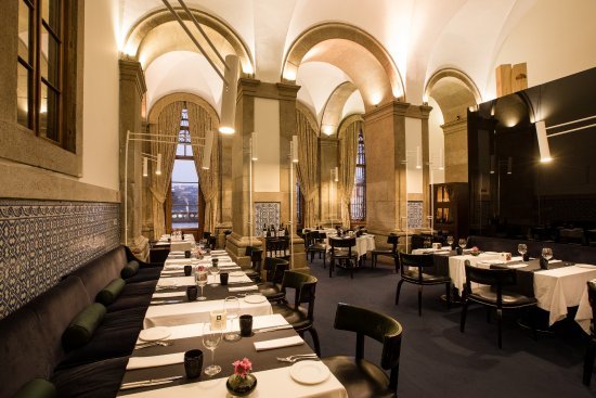 Place Restaurante O Comercial - Palácio da Bolsa