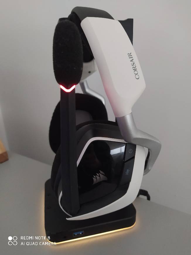 Product Headset Corsair VOID pro wireless RGB white