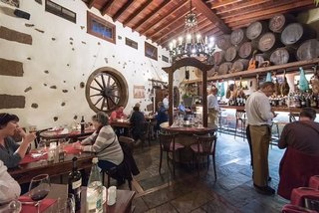 Restaurants Restaurante La Cascada y Bodega - Puerto del Carmen