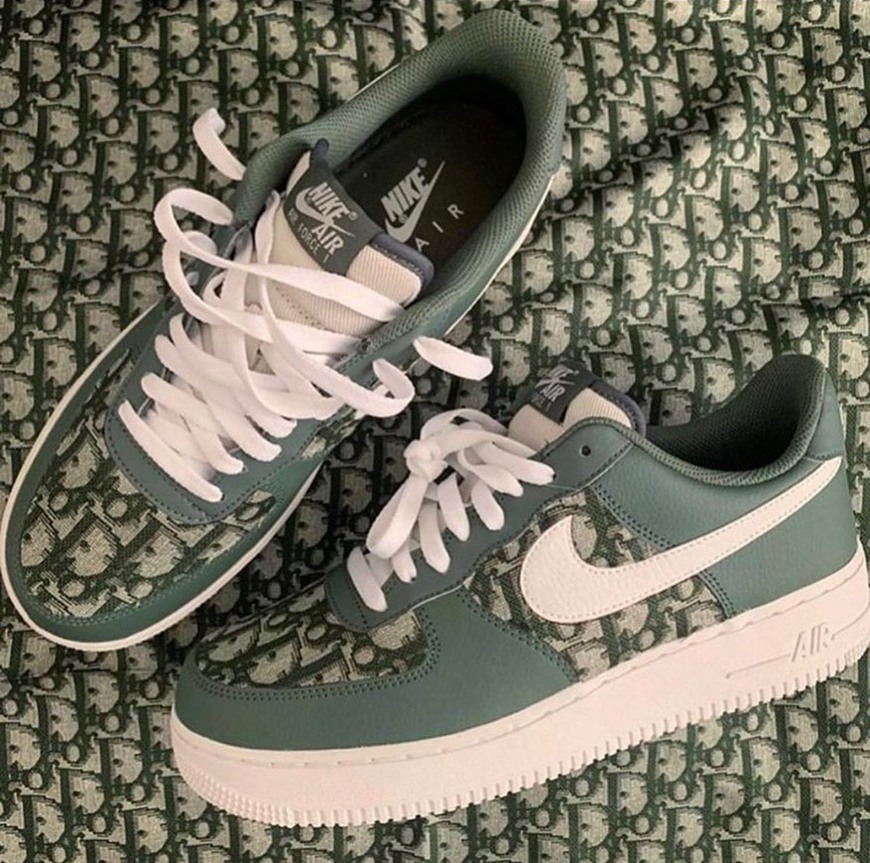 Social Dior x Nike