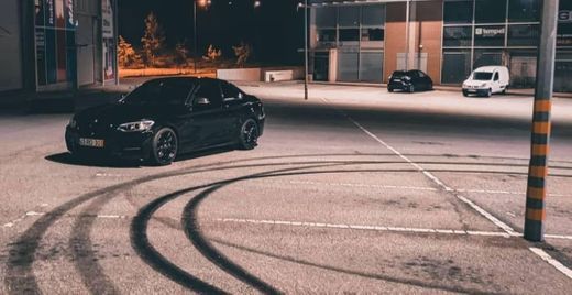 Social BMW Menino dos Consumos